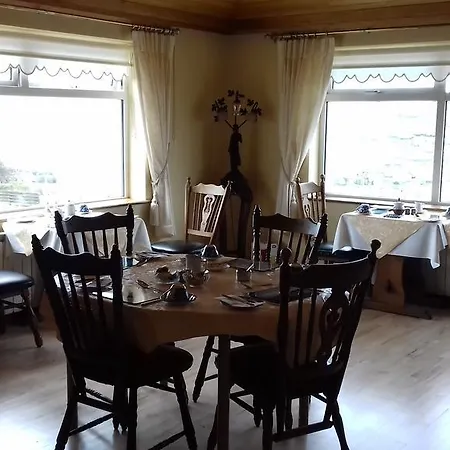 Bed & Breakfast Achill West Coast House 3*